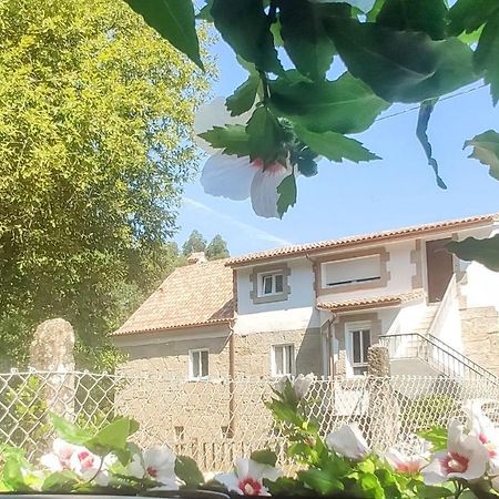 Muinos Do Bravo Apartment Gondomar Bagian luar foto